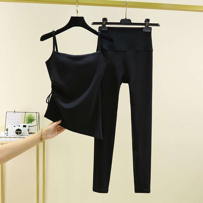 ヨガウェア シルキータッチ ヨガタンク&レギンスセット