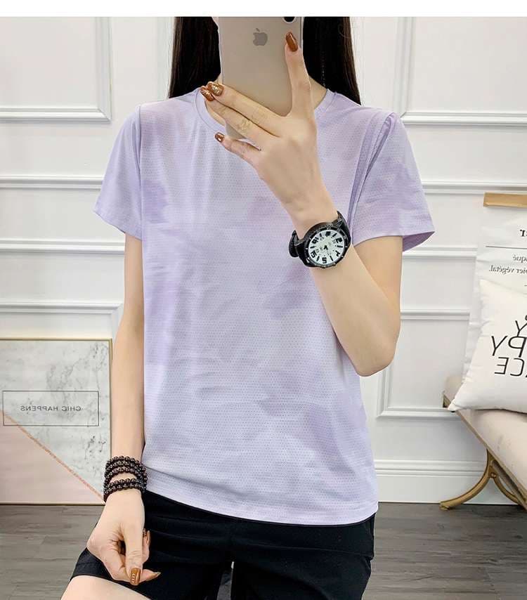 ヨガウェア 透湿性抜群のスポーツTシャツ