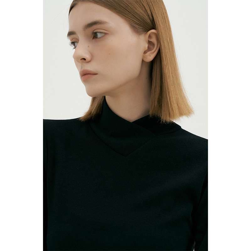 ヨガウェア エレガントモックネックヨガトップス