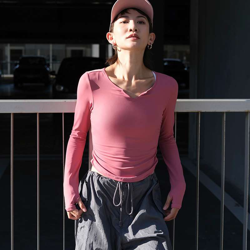 ヨガウェア スタイリッシュVネックヨガトップス