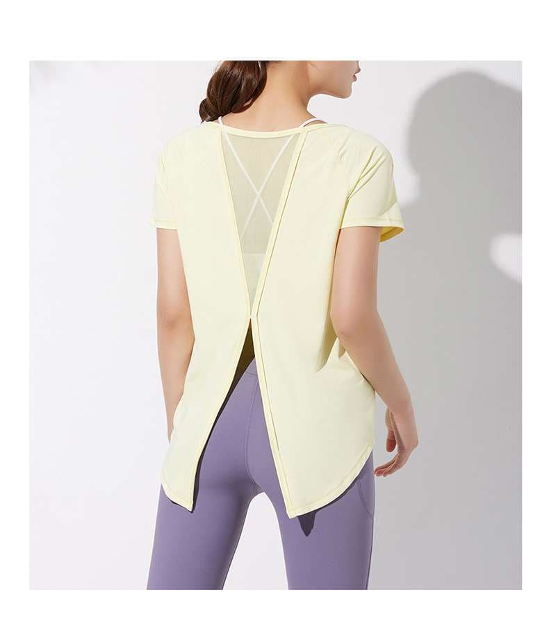 ヨガウェア 背中開きスリットヨガTシャツ