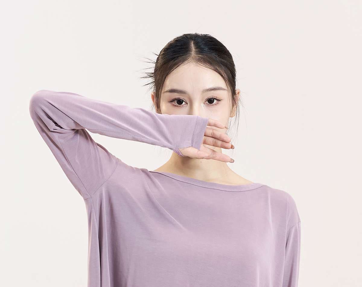 ヨガウェア ゆったりヨガトップス＆プリーツパンツセット