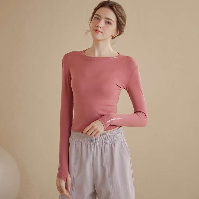 ヨガウェア しなやかフィットロングスリーブヨガトップス