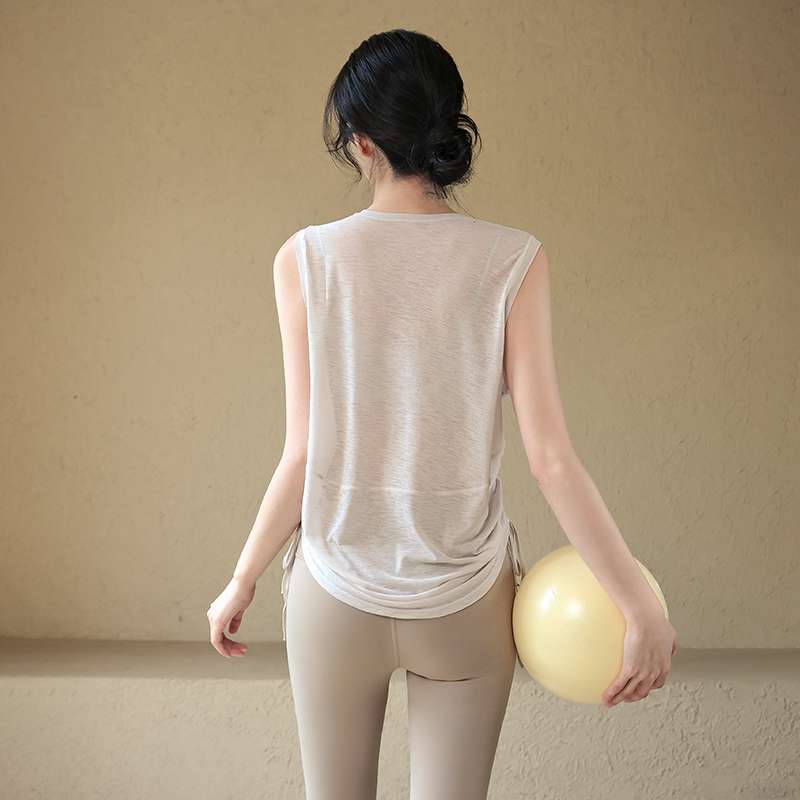 ヨガウェア サイドドロストスリーブレスヨガタンクトップ