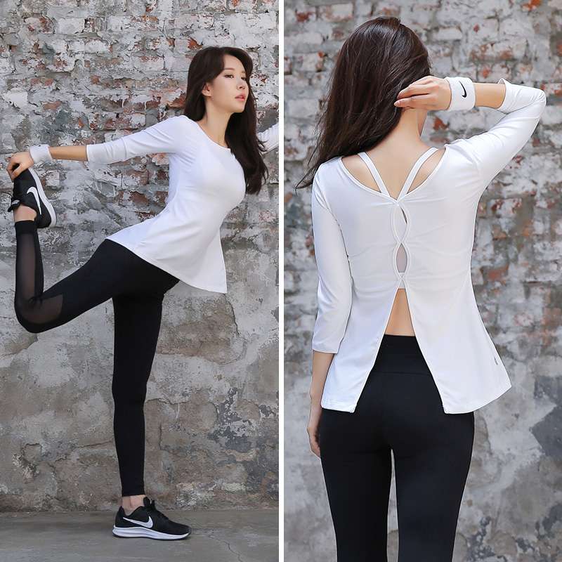 ヨガウェア エレガントバックデザインヨガセット