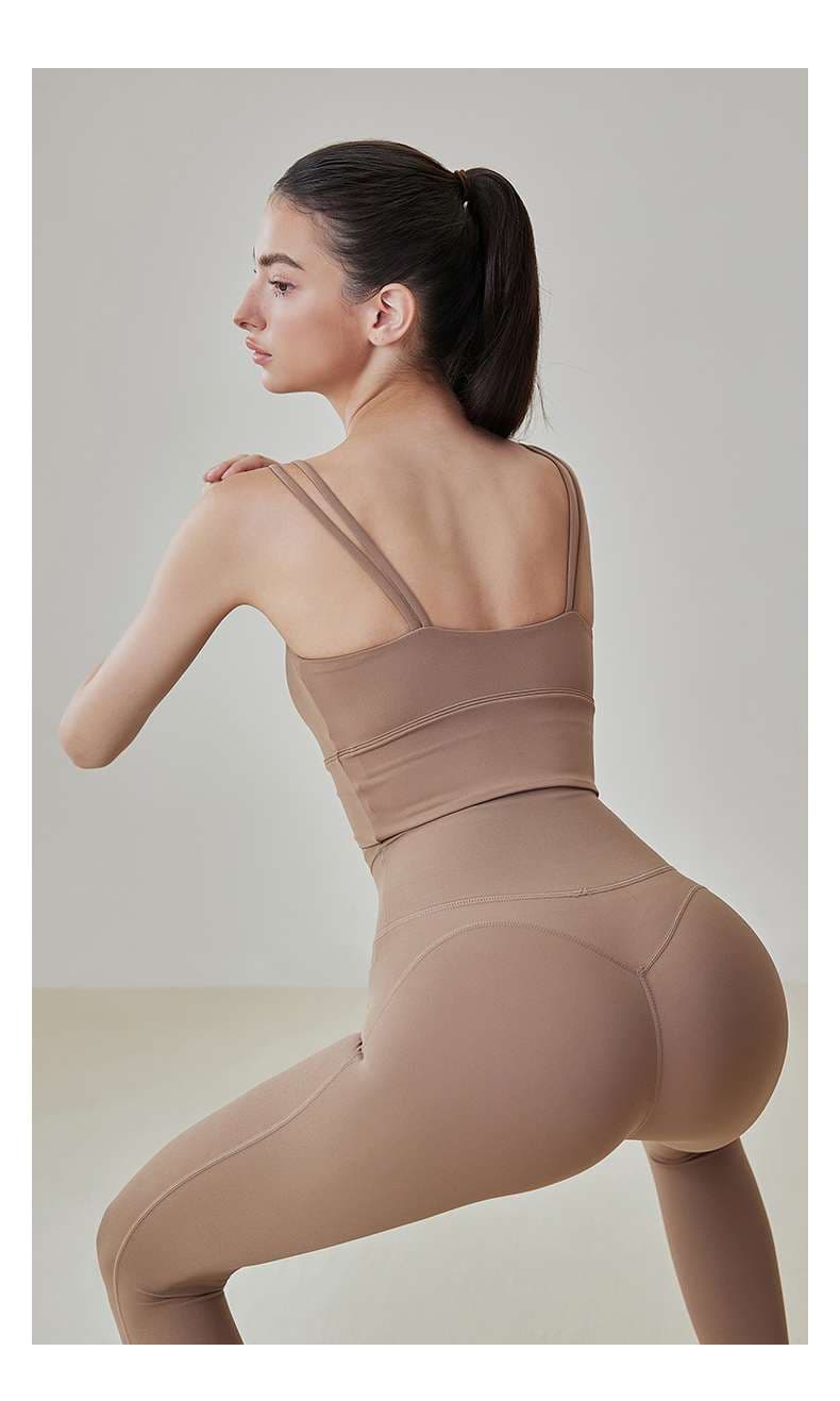 ヨガウェア シームレスフィット ヨガクロップトップ