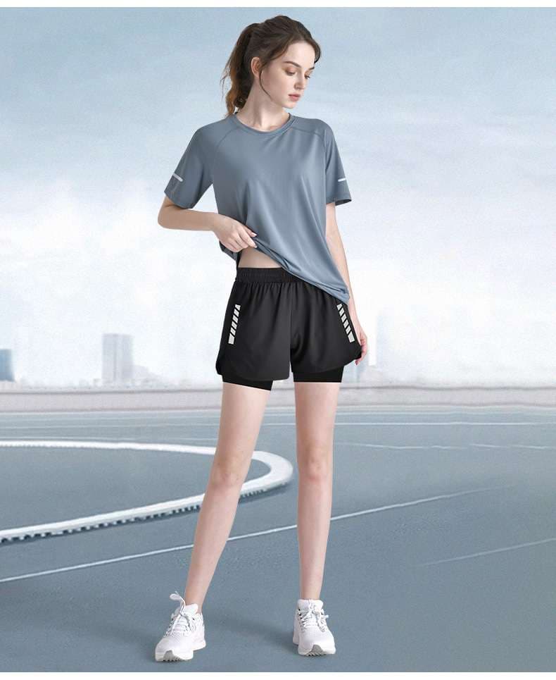 ヨガウェア スポーツ用Tシャツ&ショートパンツセット