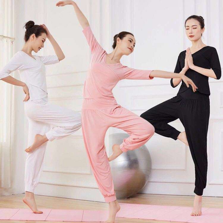 ヨガウェア 優雅なVネックヨガトップス