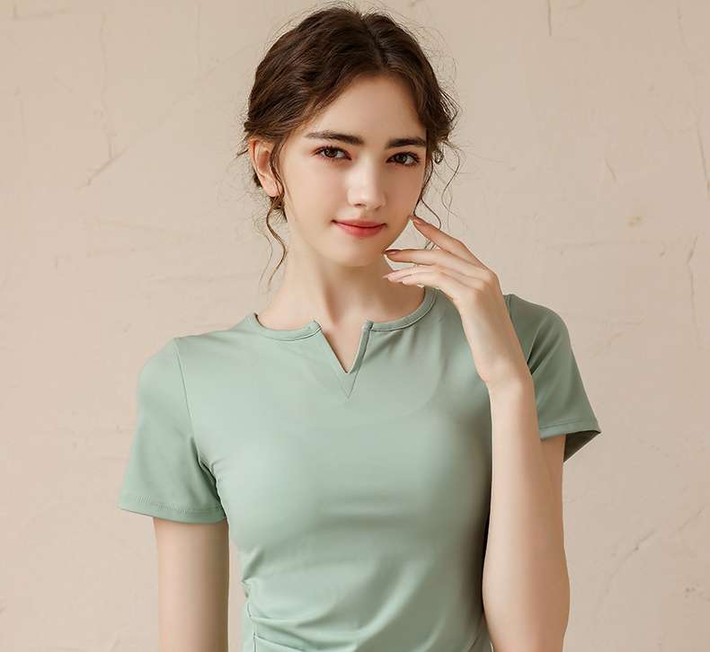 ヨガウェア しなやかフィット ヨガセットアップ