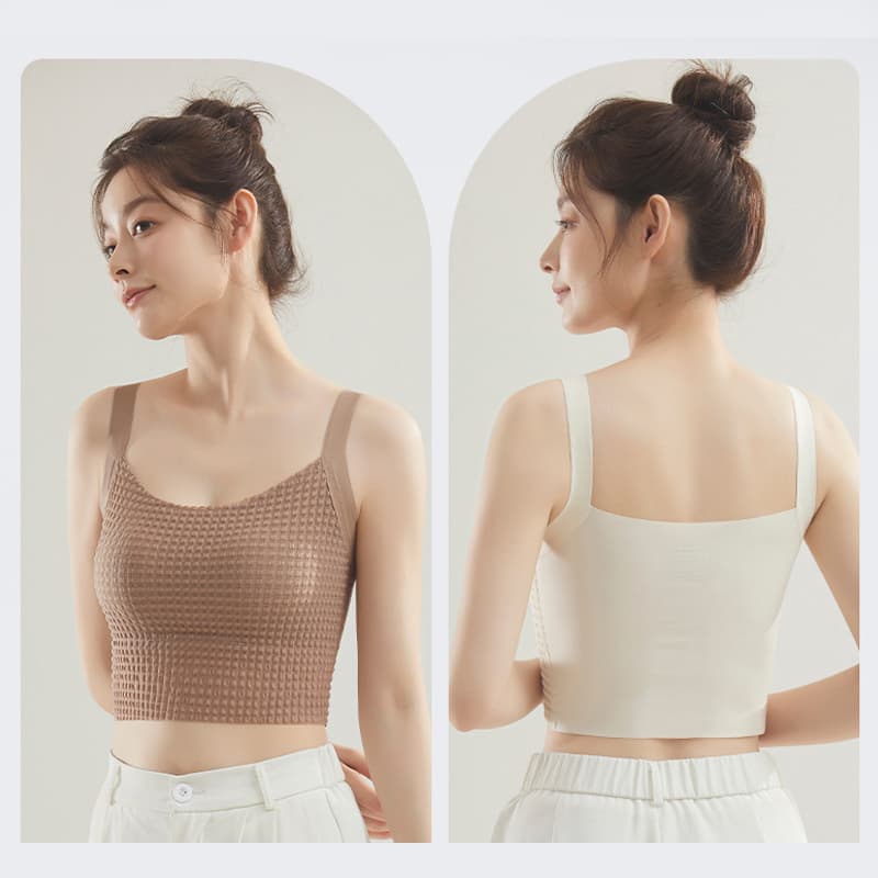 ヨガウェア タンクトップ 内蔵カップ付き無地ショート丈タンクトップ