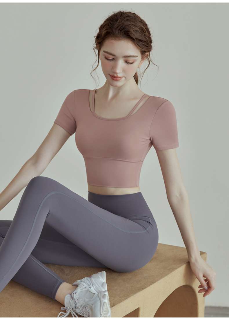 背中開きヨガウェア上下セット