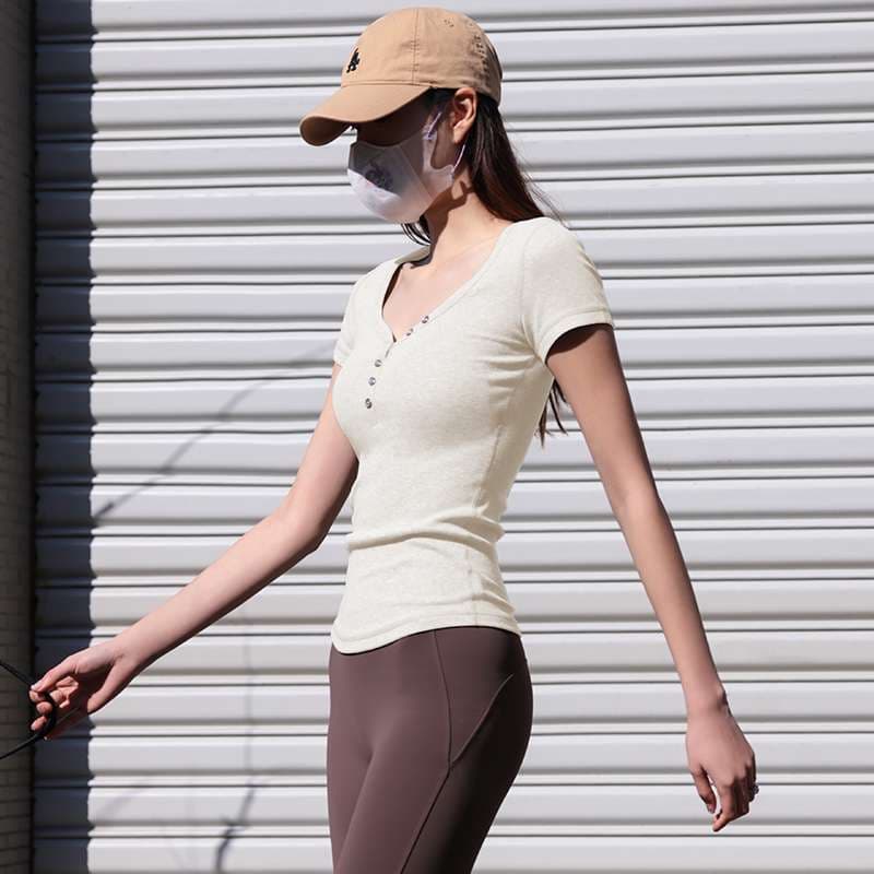 ヨガウェア スリムフィットヘンリーネックTシャツ