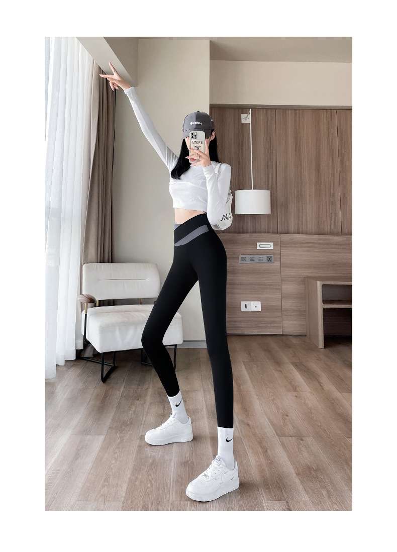 ヨガウェア しなやかフィット ハイウエストヨガレギンス