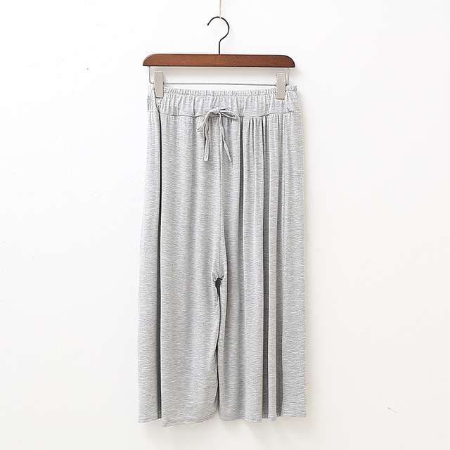 ヨガウェア リラックスワイドクロップドヨガパンツ