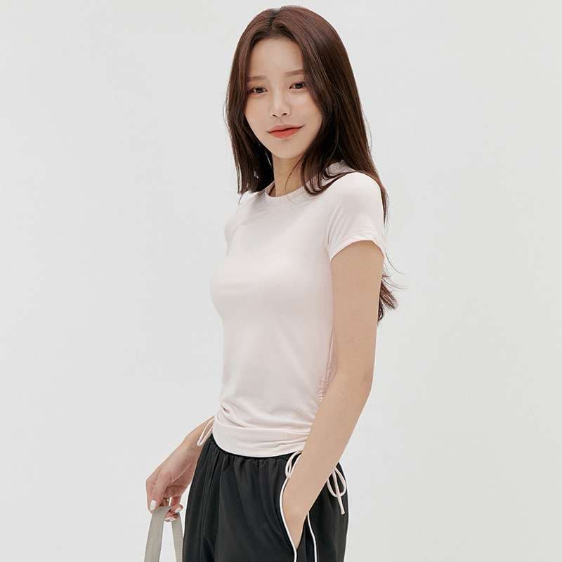 ヨガウェア サイドギャザー入りスリムフィットヨガTシャツ