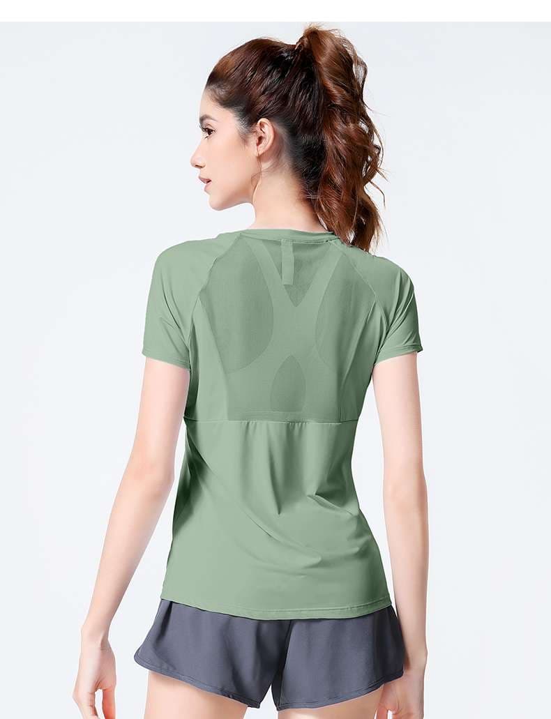 ヨガウェア 軽やか快適ヨガTシャツ