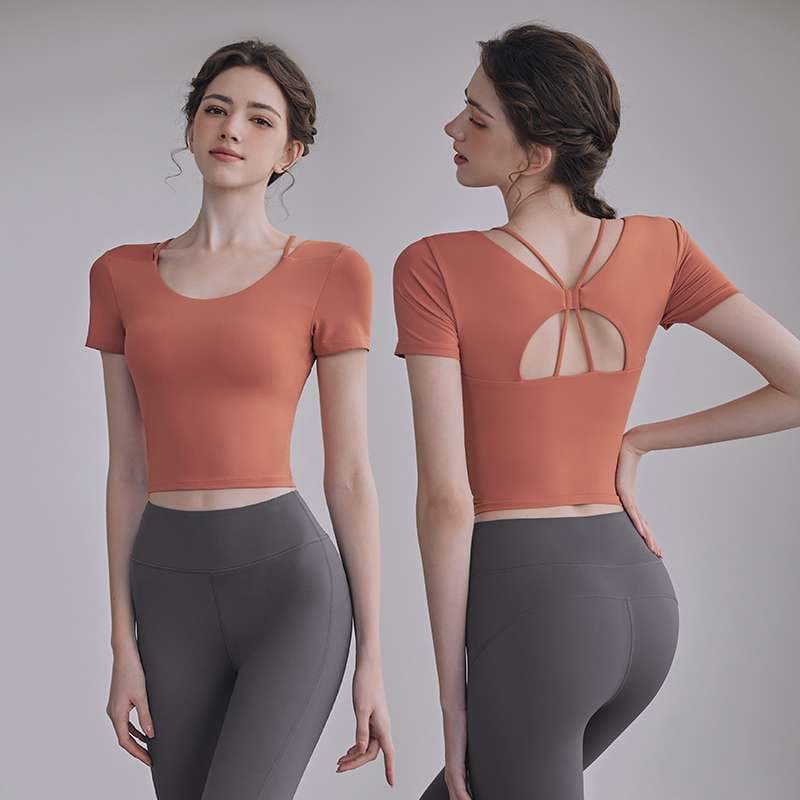 ヨガウェア クロップドフィットネスTシャツ