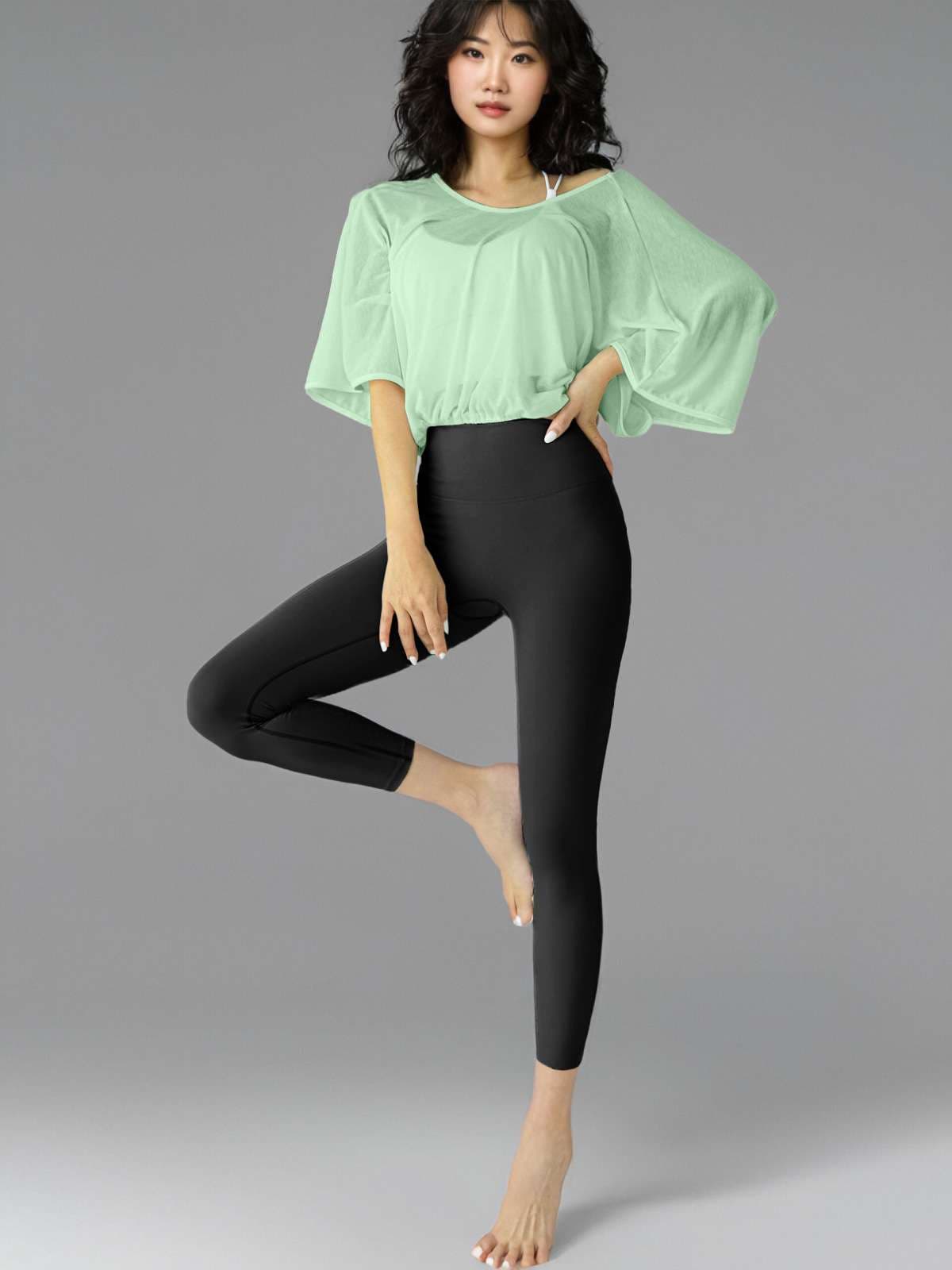 ヨガウェア ゆったりドレープヨガトップス