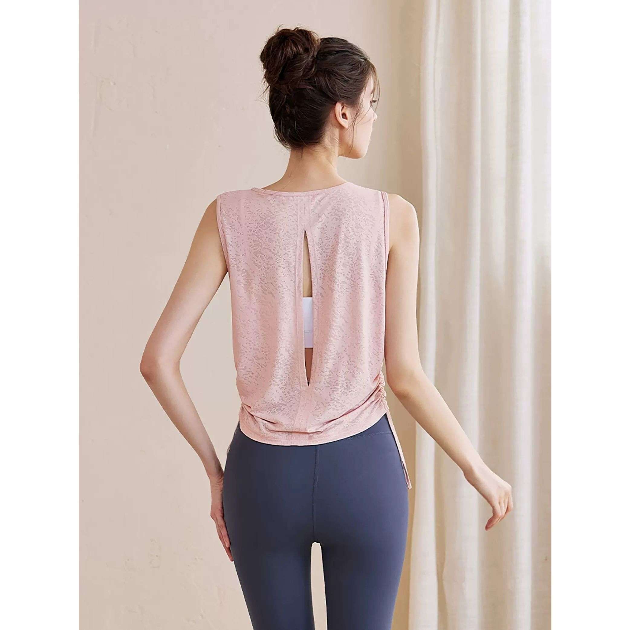 ヨガウェア 背中開きストレッチヨガタンクトップ