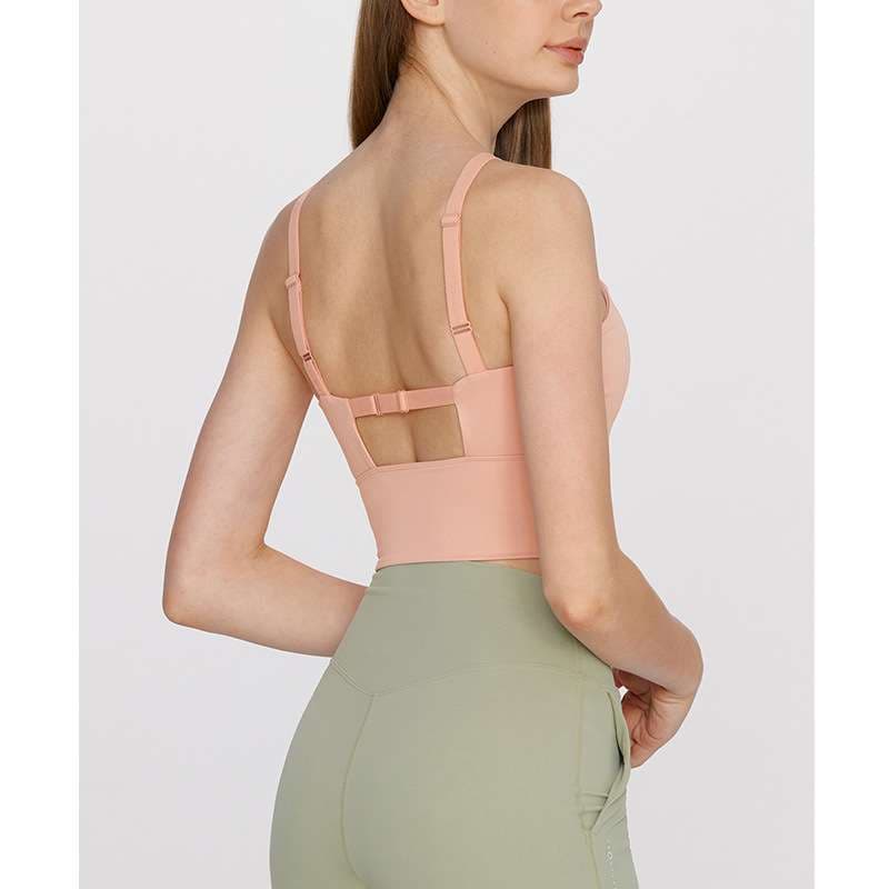 ヨガウェア フォーカスヨガ ミニマルクロップドキャミ