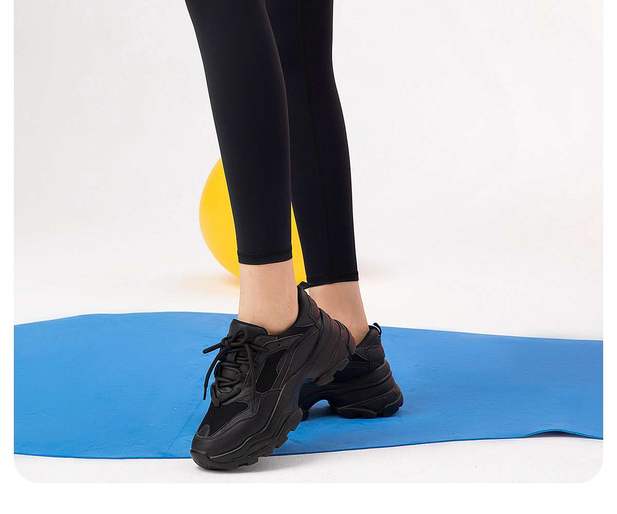 ヨガウェア フリル付きスカート風ヨガレギンス