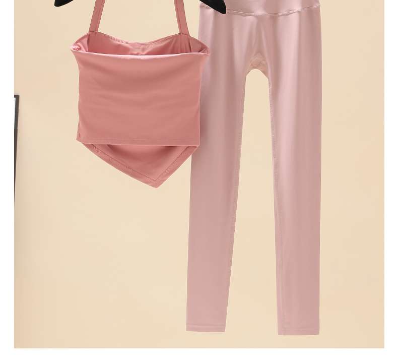 ヨガウェア エレガントヨガ ホルターネック&ハイウエストレギンスセット