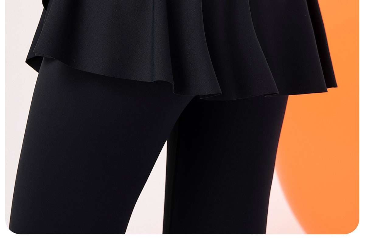 ヨガウェア フリル付きスカート風ヨガレギンス