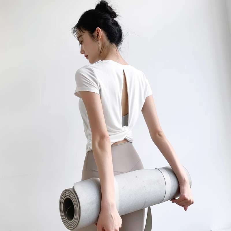 ヨガウェア バックオープンデザイン ヨガTシャツ