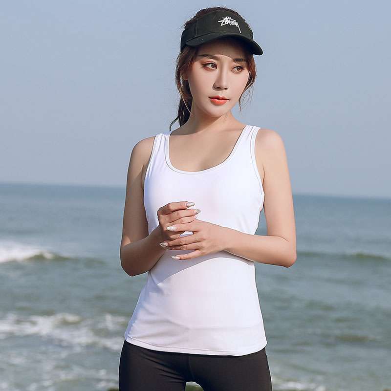 ヨガウェア 快適フィット 美シルエットヨガタンクトップ