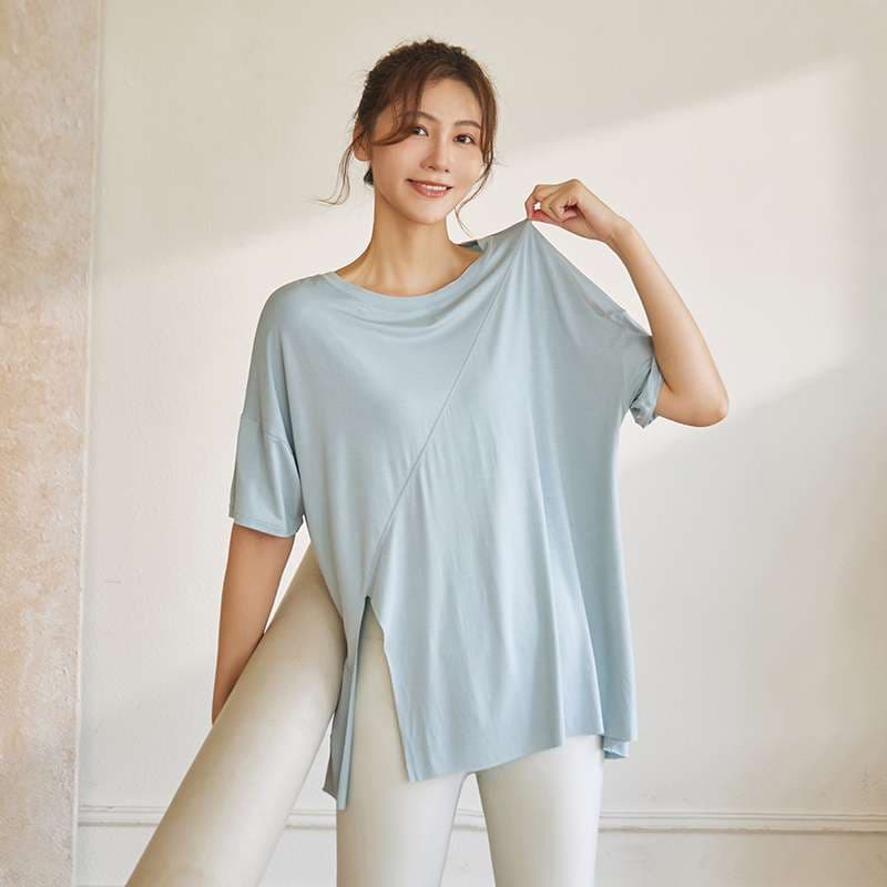 ヨガウェア ゆったりドレープヨガシャツ