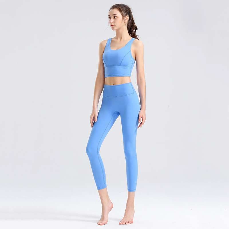 ヨガウェア シンプルエレガント ヨガセットアップ