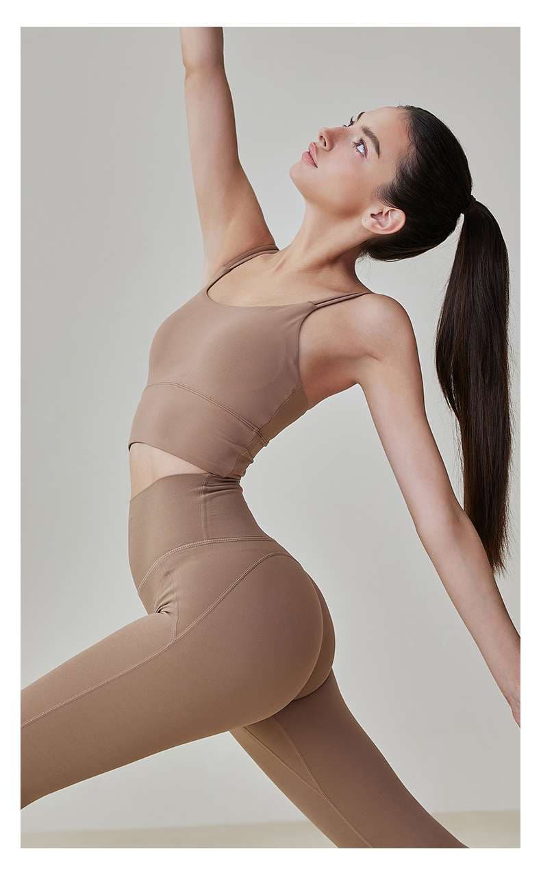 ヨガウェア シームレスフィット ヨガクロップトップ