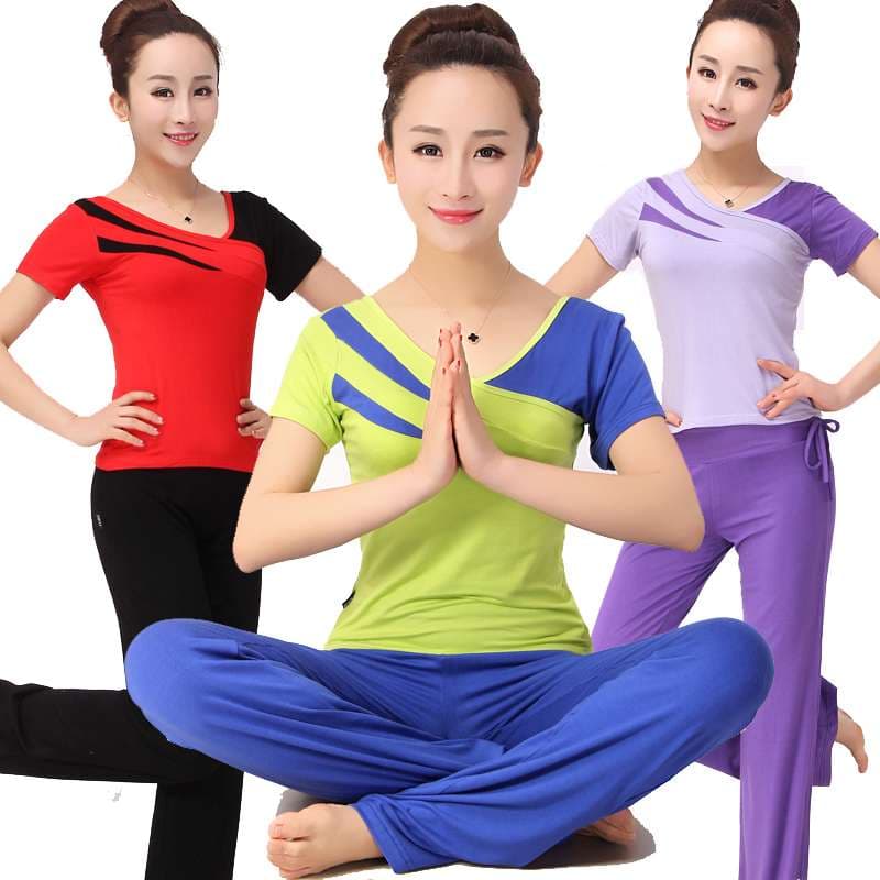 ヨガウェア 動きやすい上下セット