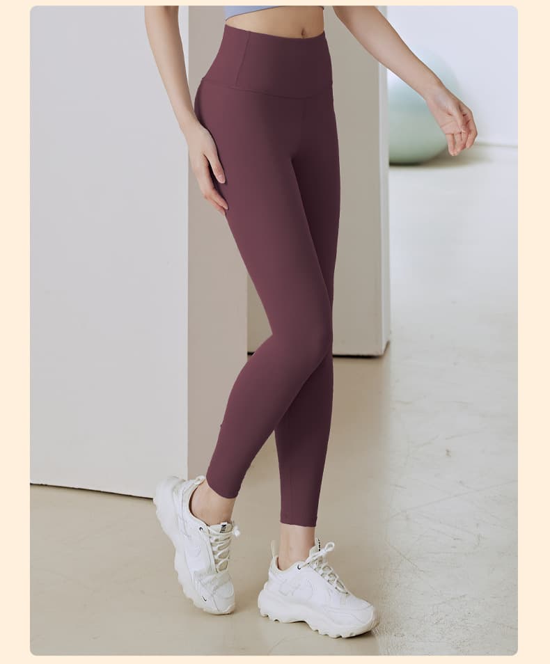 ヨガウェア ヨガウェア シルエット美尻レギンスパンツ