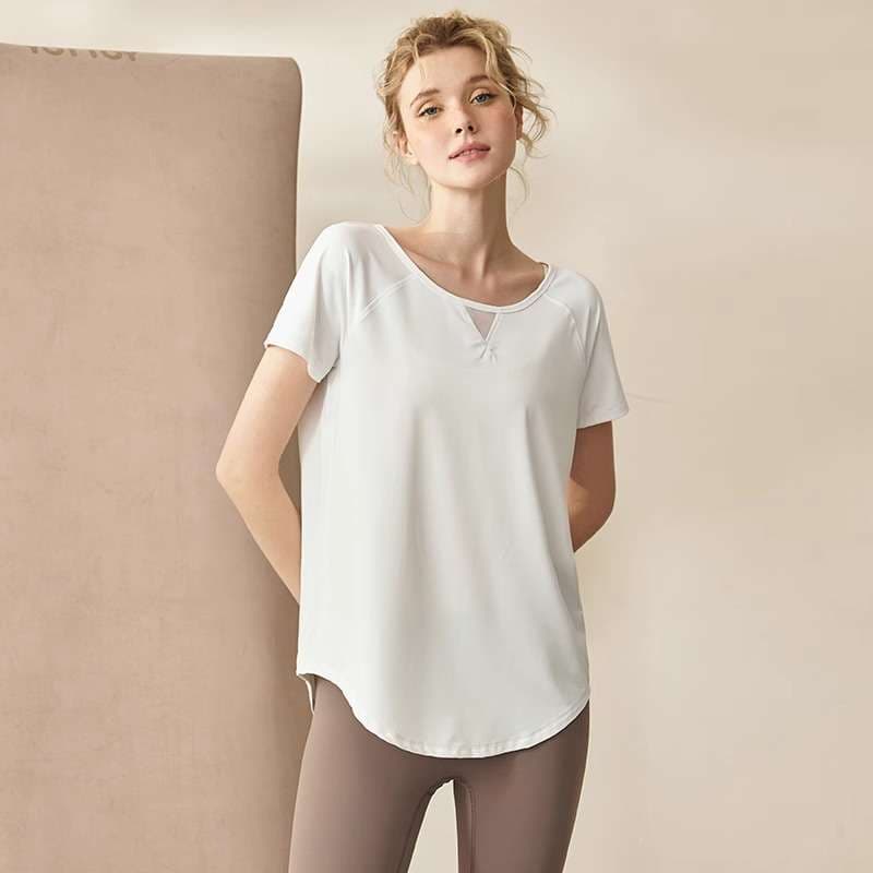 ヨガウェア バックスリットヨガTシャツ