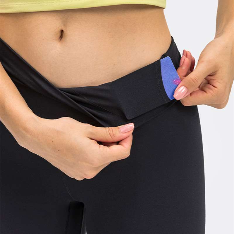 ヨガウェア ハイウエストシームレスヨガレギンス