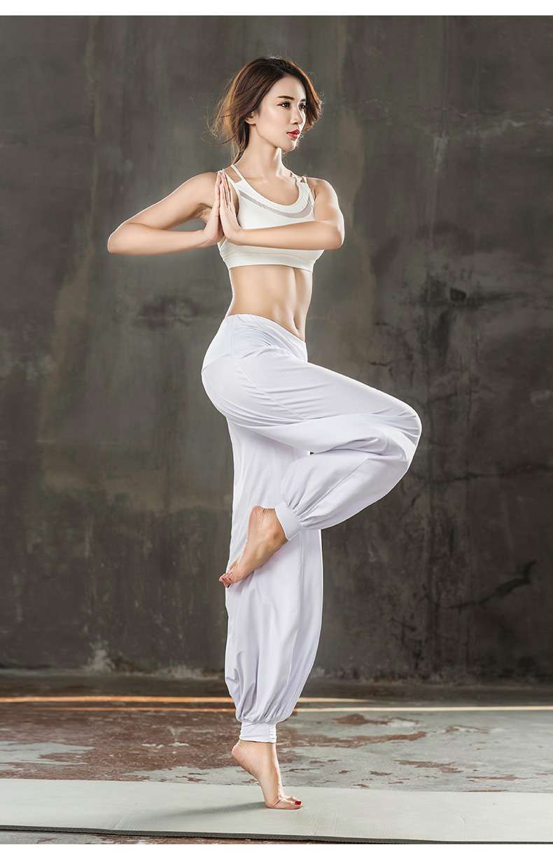 ヨガウェア ゆったりリラックス美シルエットヨガパンツ