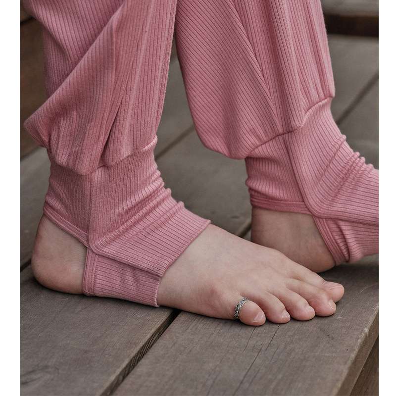 ヨガウェア しなやかリブヨガキャミソール