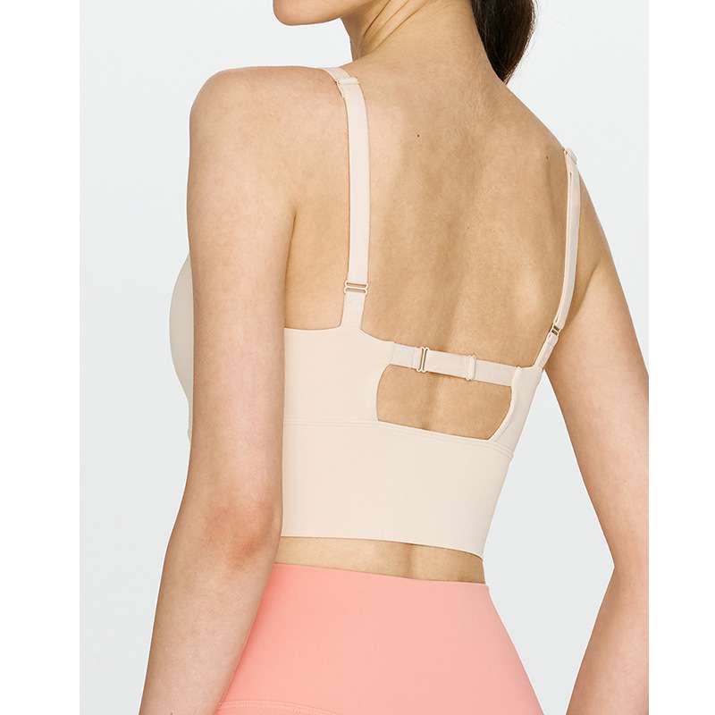 ヨガウェア フォーカスヨガ ミニマルクロップドキャミ