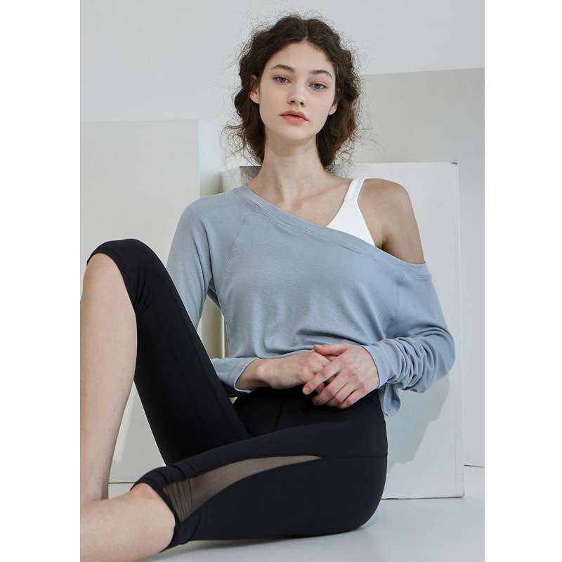 ヨガウェア リラックスドレープヨガトップス