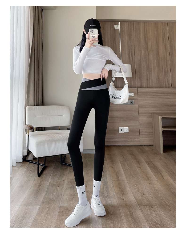 ヨガウェア しなやかフィット ハイウエストヨガレギンス