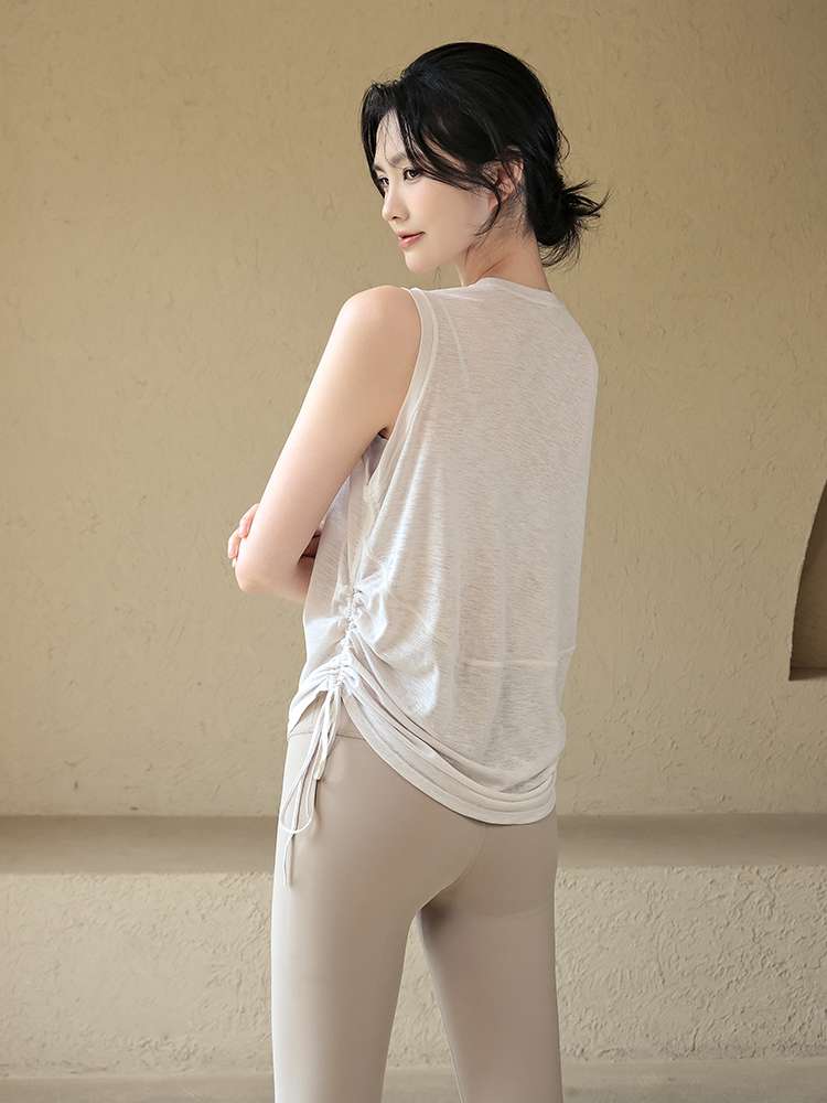 ヨガウェア サイドドロストスリーブレスヨガタンクトップ