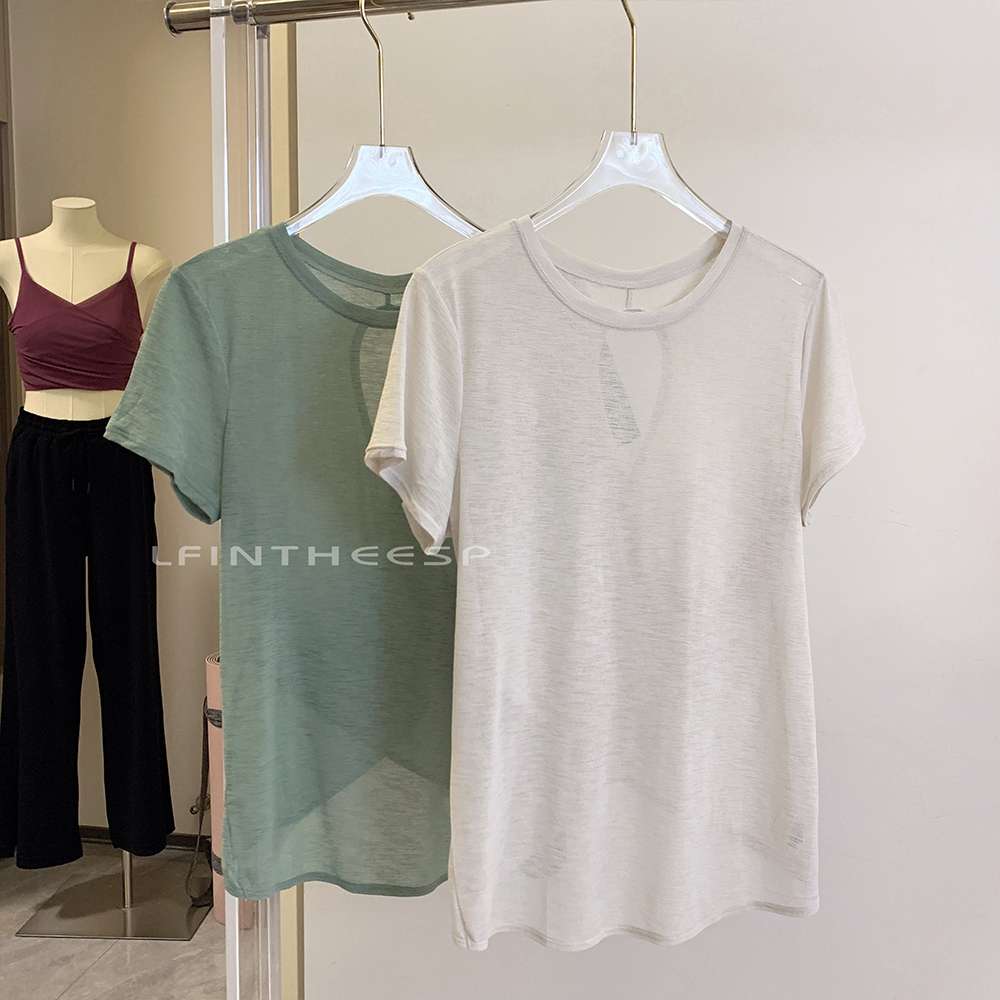 ヨガウェア エアリーバックデザインヨガTシャツ