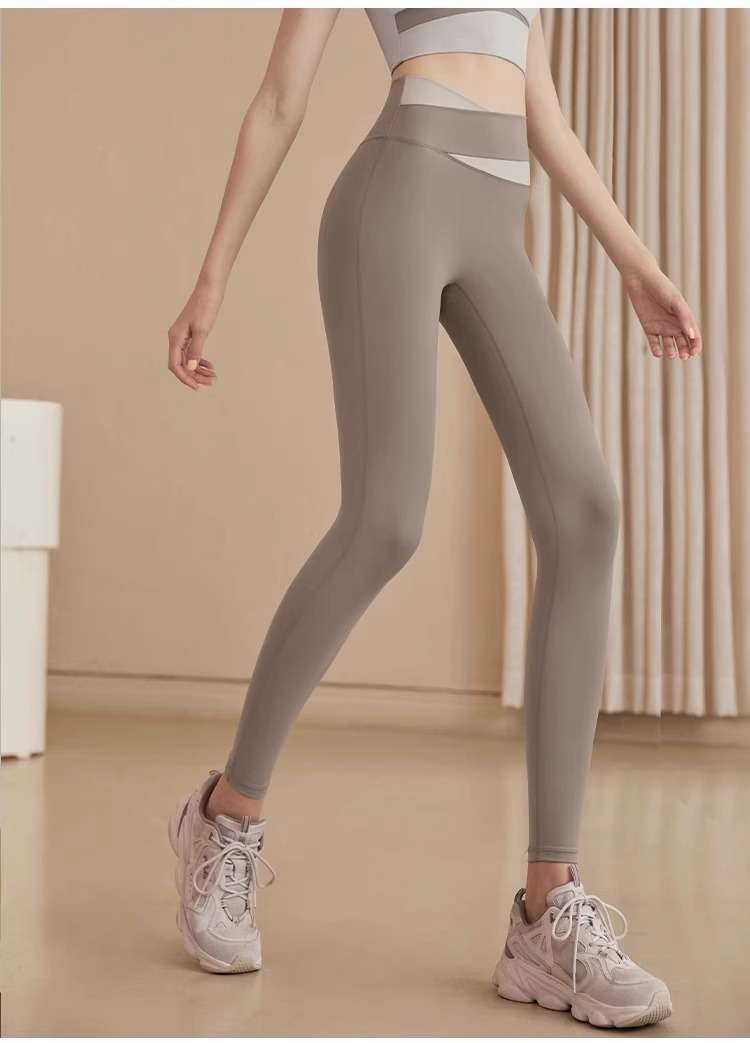 ヨガウェア スタイリッシュ シームレス ヨガレギンス