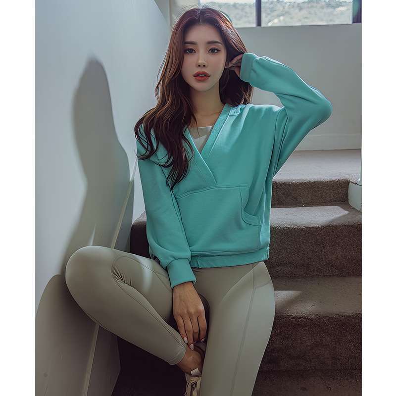 ヨガウェア リラックスフィットフーディーヨガトップス