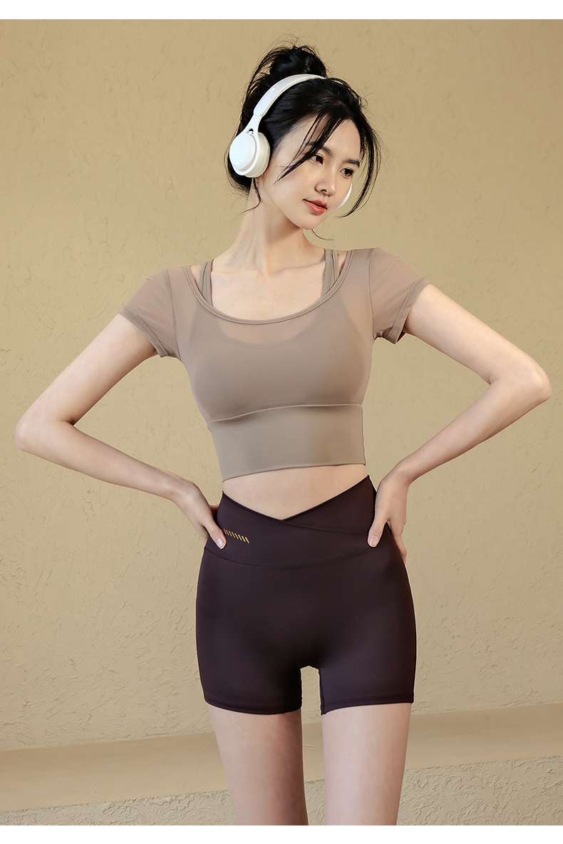 ヨガウェア スタイリッシュ2ピースヨガセット