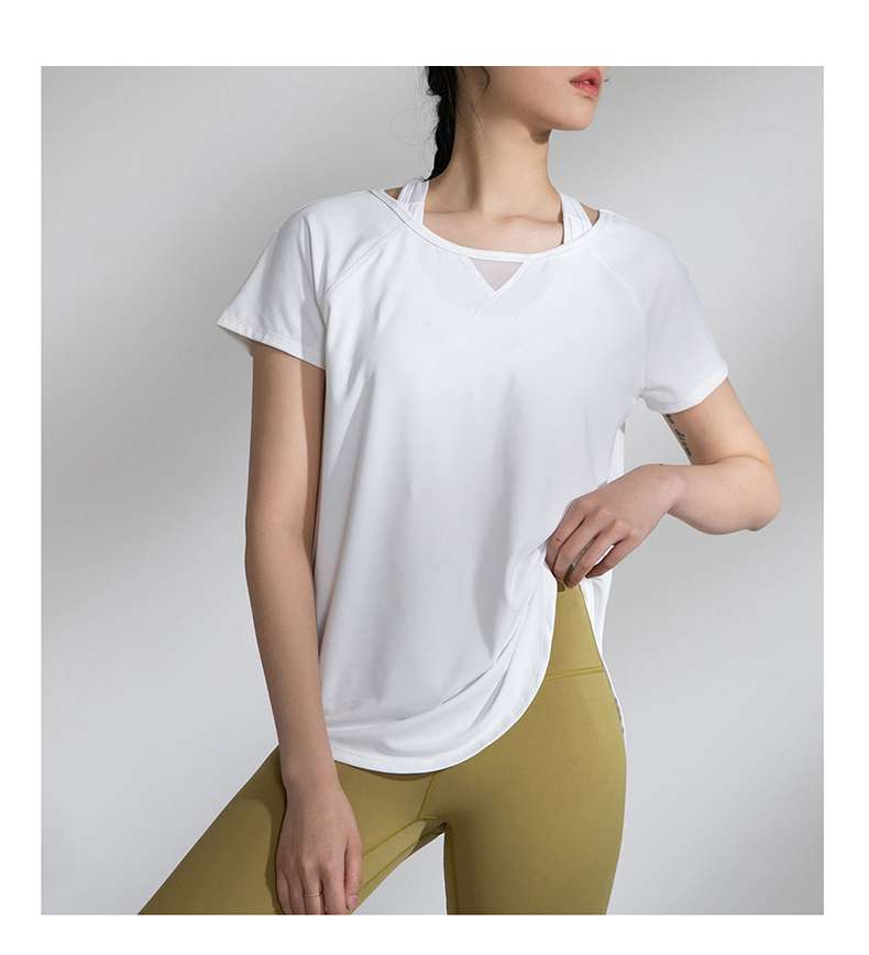 ヨガウェア 背中開きスリットヨガTシャツ