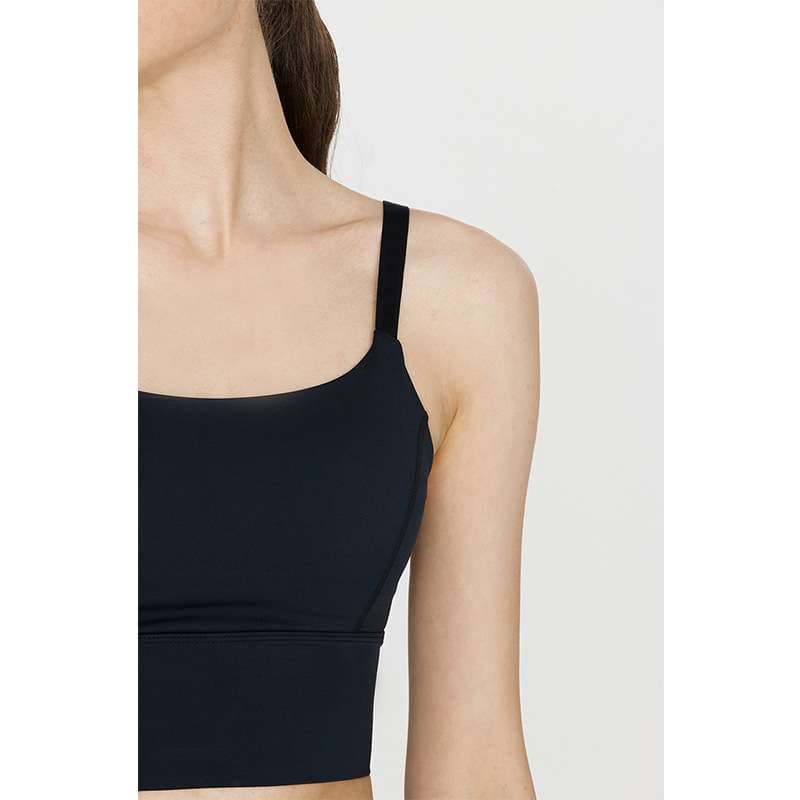 ヨガウェア フォーカスヨガ ミニマルクロップドキャミ