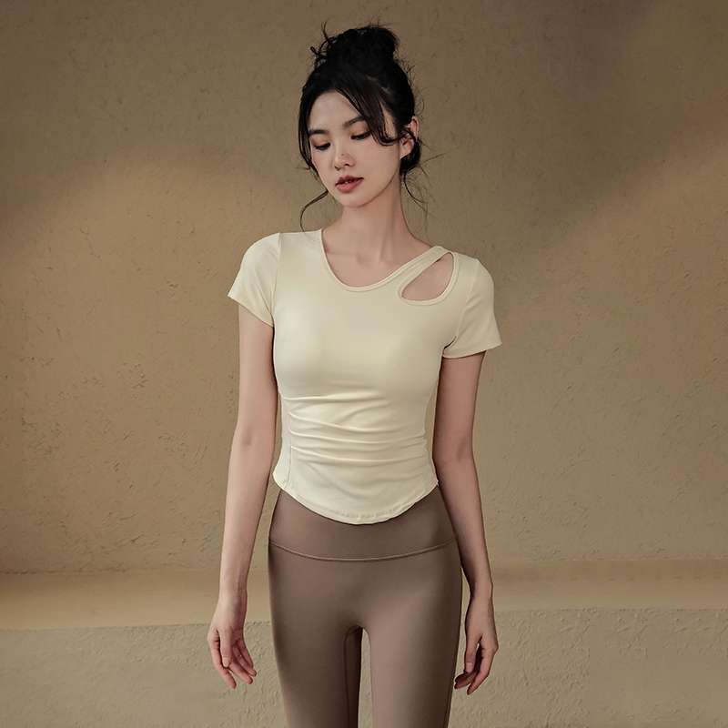 ヨガウェア 肩開きデザインヨガタンクトップ