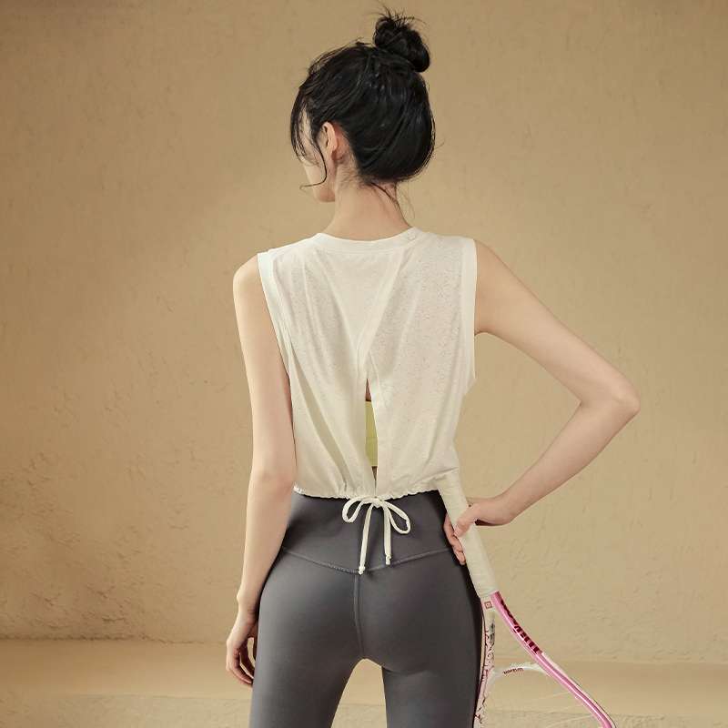 ヨガウェア 背中開き美シルエットヨガトップス